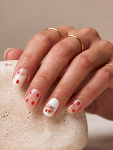 Strawberry Daydream | Gel Nail Wraps